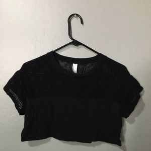 Cotton mesh American apparel crop tee